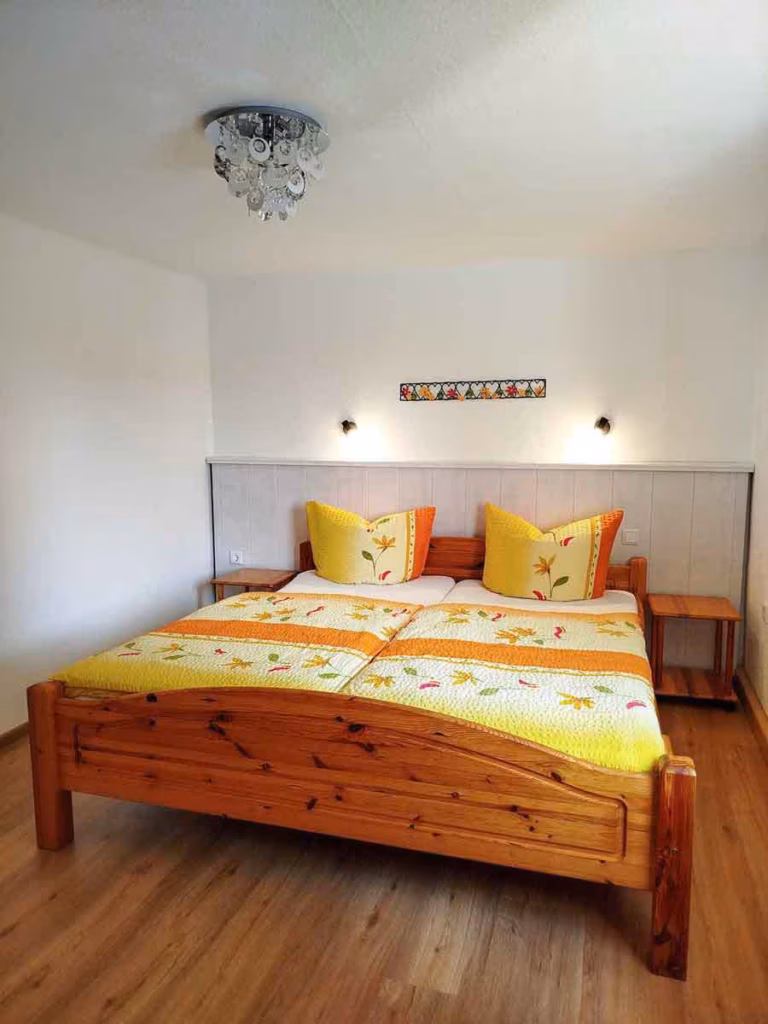 Blick in die Schlafstube 01 — Ferienwohnung Pieper Mittelndorf